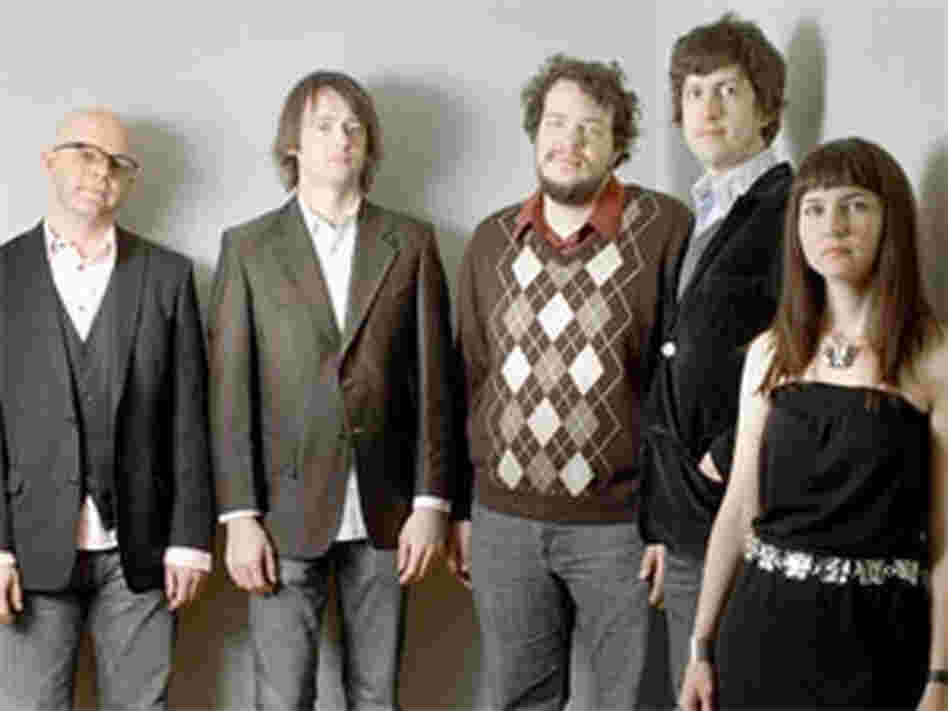 The Wooden Birds (300) The Wooden Birds (300)