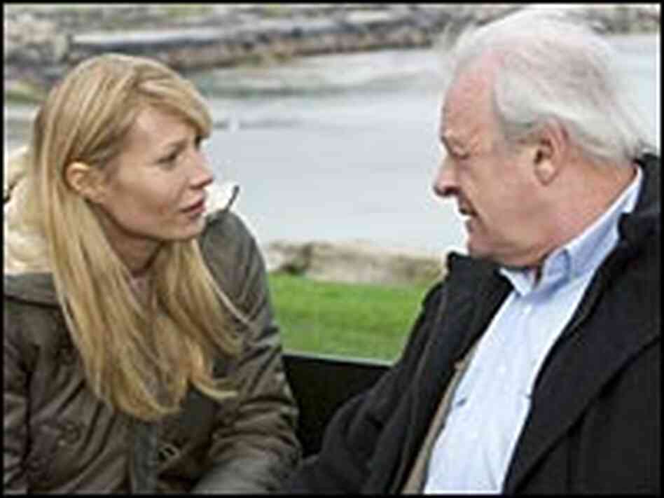 Gwyneth Paltrow and Anthony Hopkins Gwyneth Paltrow and Anthony Hopkins