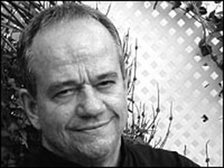 Tom Mathews Tom Mathews