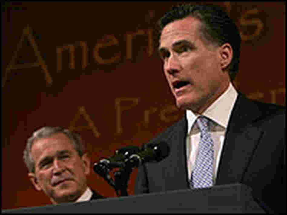 Gov. Mitt Romney introduces President Bush at a Republican Governors Association dinner Gov. Mitt Romney introduces President Bush at a Republican Governors Association dinner