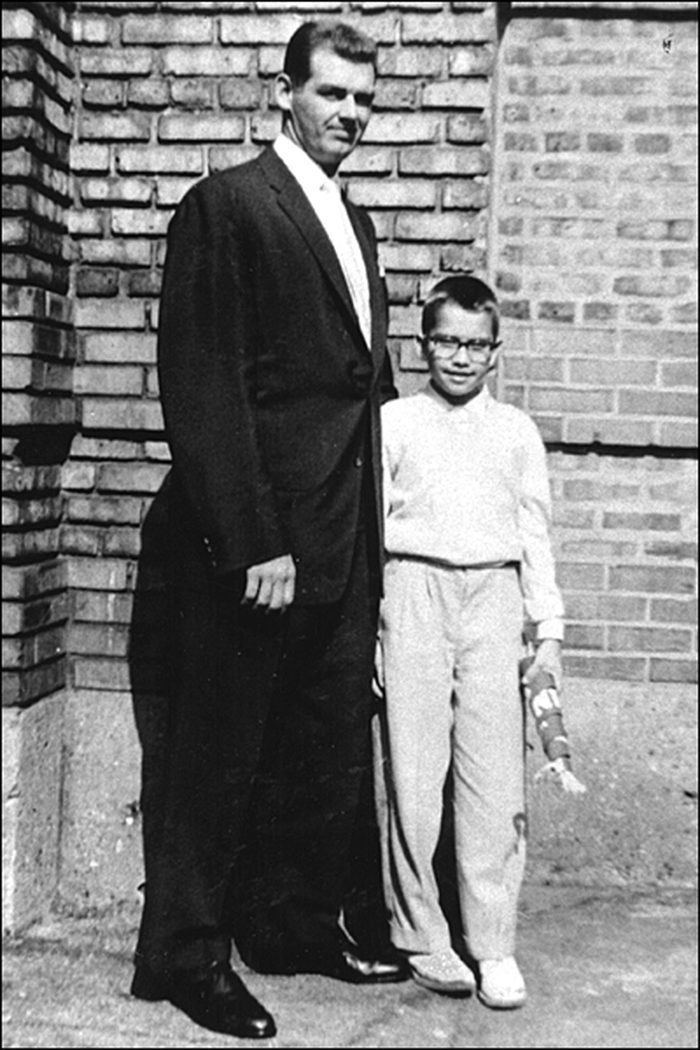 Larsen (left) poses with his cousin, Phillip Hoose.