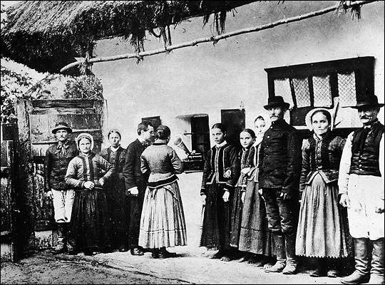 Bartok records peasant songs.