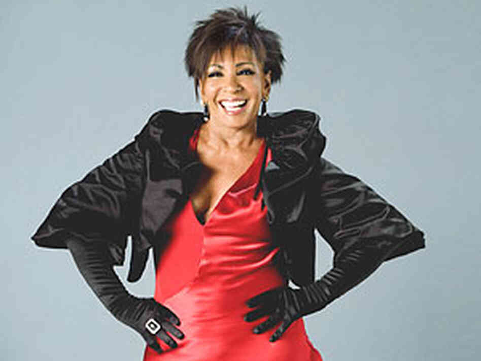 Singer Shirley Bassey Singer Shirley Bassey