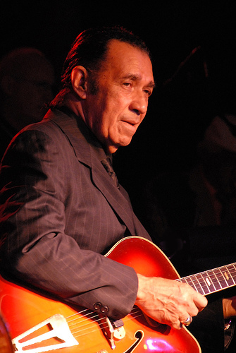 Cuban guitarist Manuel Galban