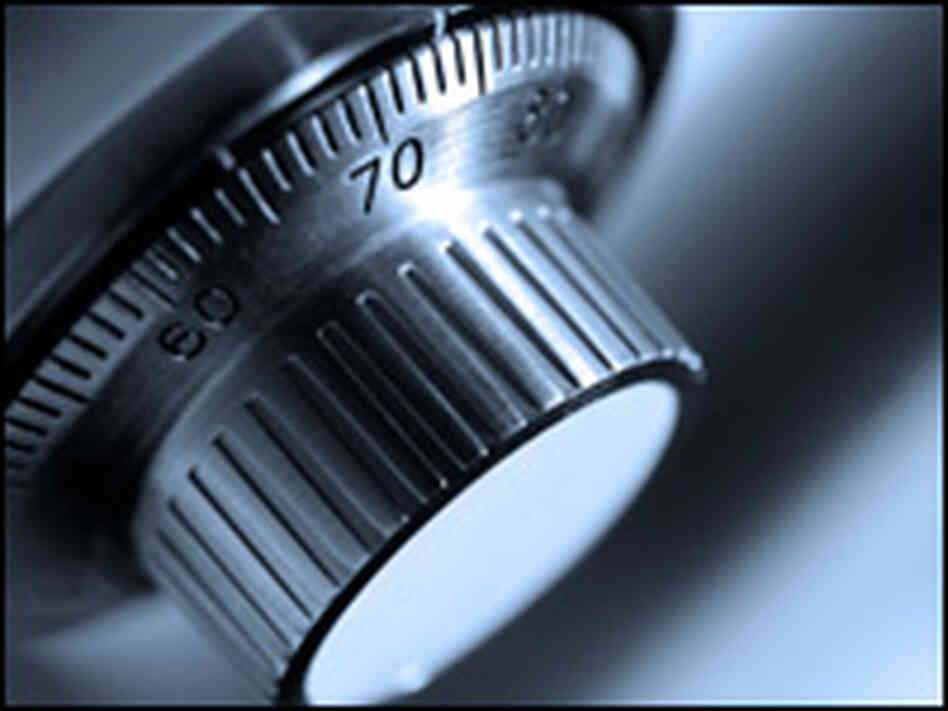Safe combination lock Safe combination lock