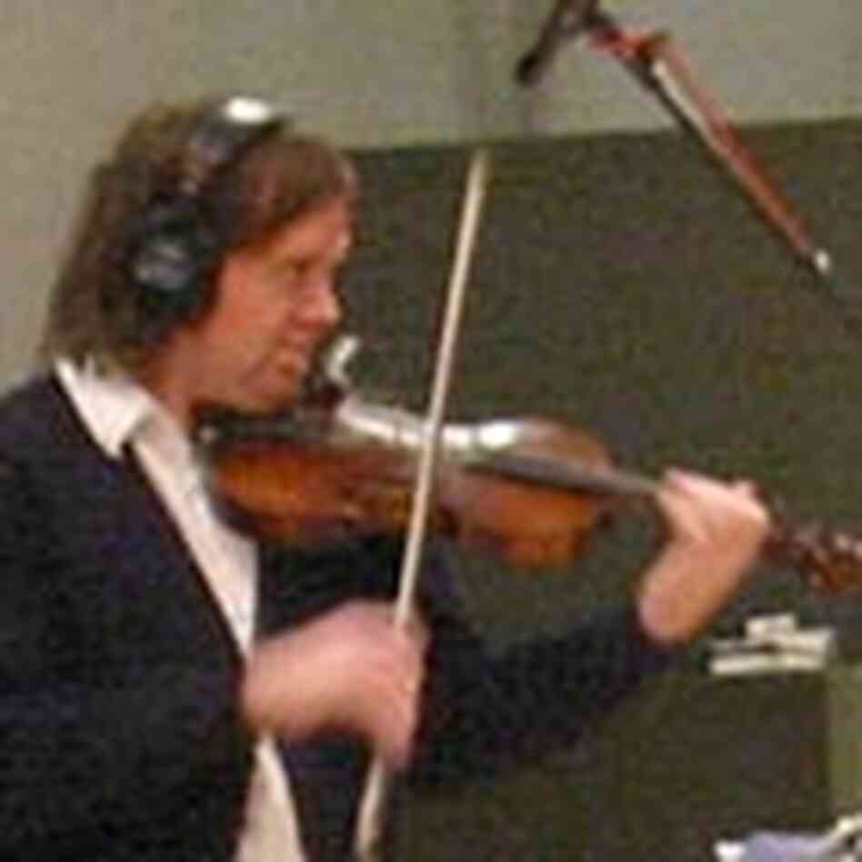 Seven Nations fiddle player Stacey Seven Nations fiddle player Stacey