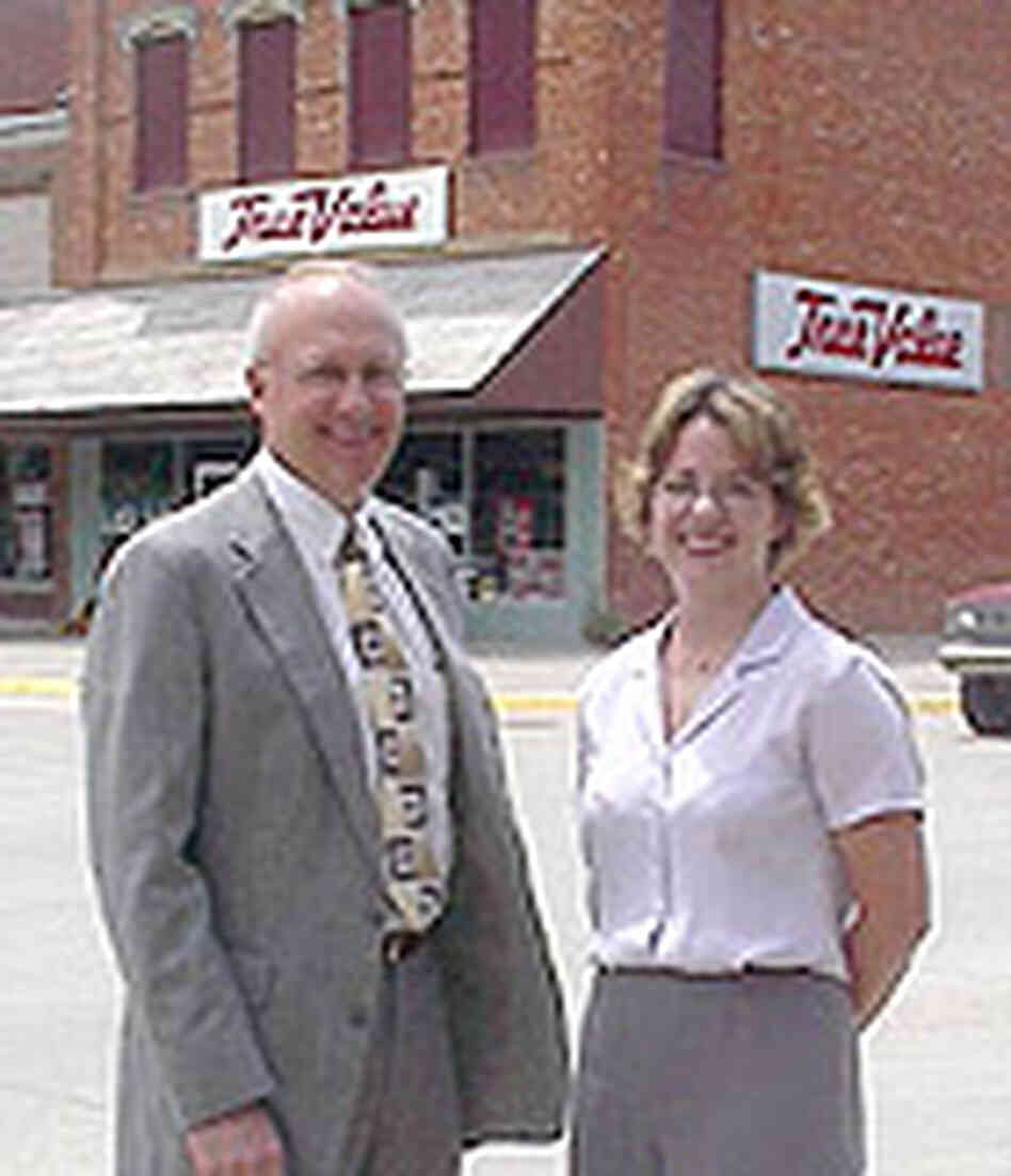 Bob Stowell and Bethanne Kunz Bob Stowell and Bethanne Kunz