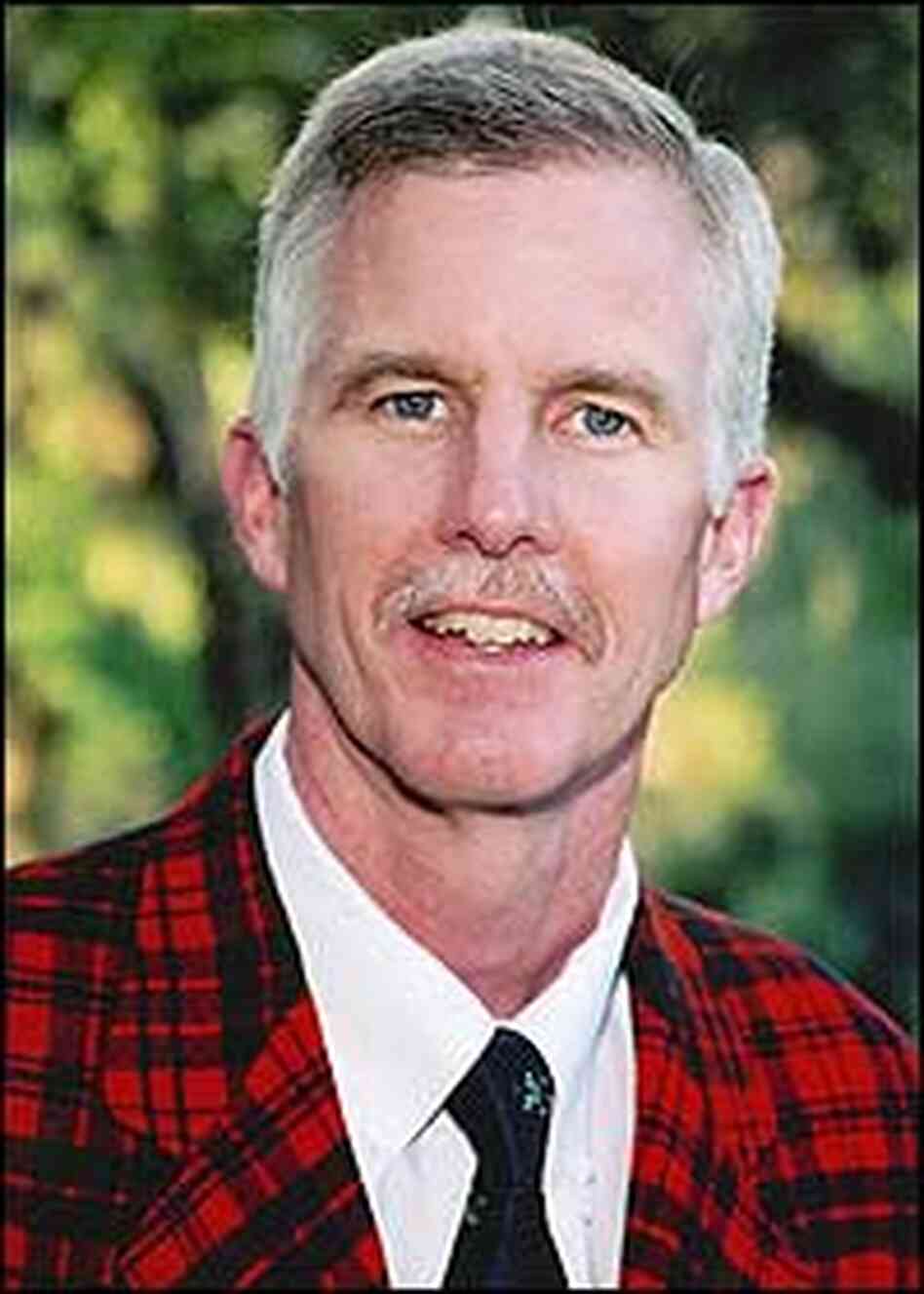 Tom Marzolf wears a "Ross tartan" jacket made popular by golf course architect Donald Ross. Tom Marzolf wears a "Ross tartan" jacket made popular by golf course architect Donald Ross.