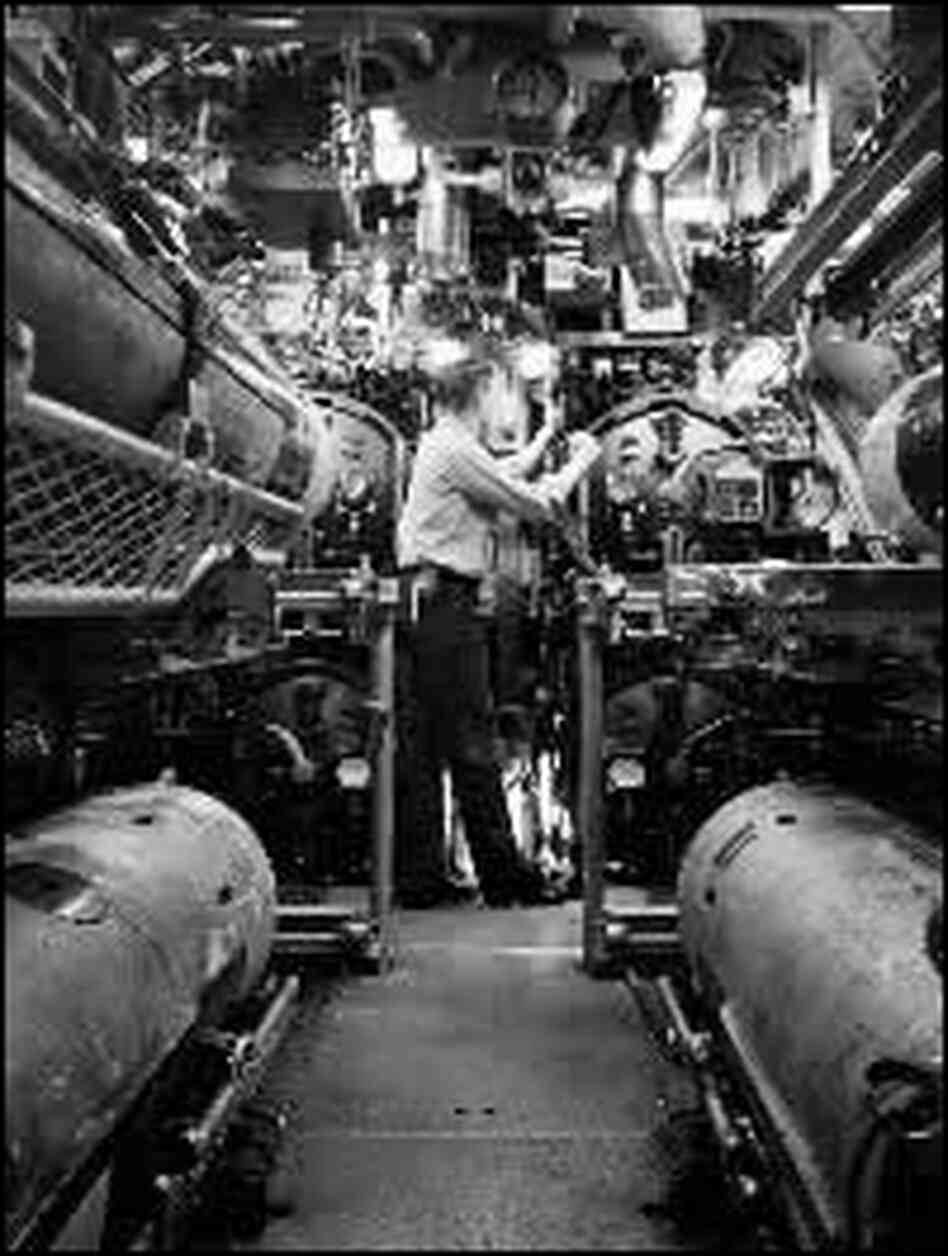 The torpedo room of Nautilus had six torpedo tubes and carried 24 weapons. The torpedo room of Nautilus had six torpedo tubes and carried 24 weapons.