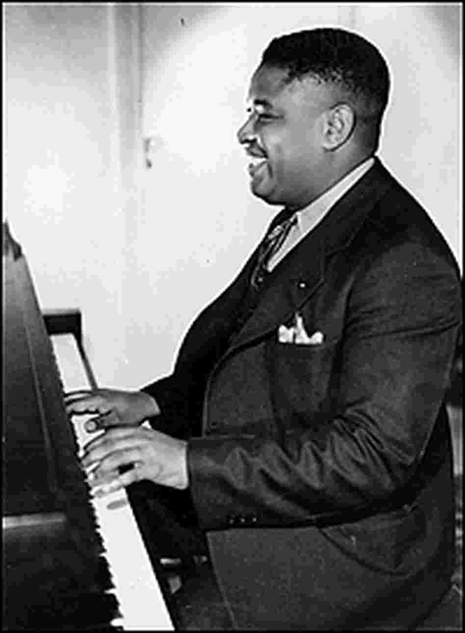 Art Tatum at the piano, in a photo taken around 1937