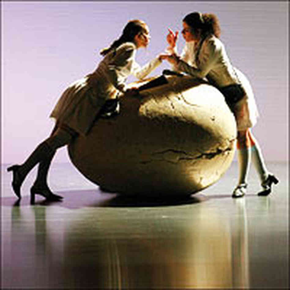 Sophie Koch and Ana Maria Martinez as Dorabella and Fiordiligi. Sophie Koch and Ana Maria Martinez as Dorabella and Fiordiligi.