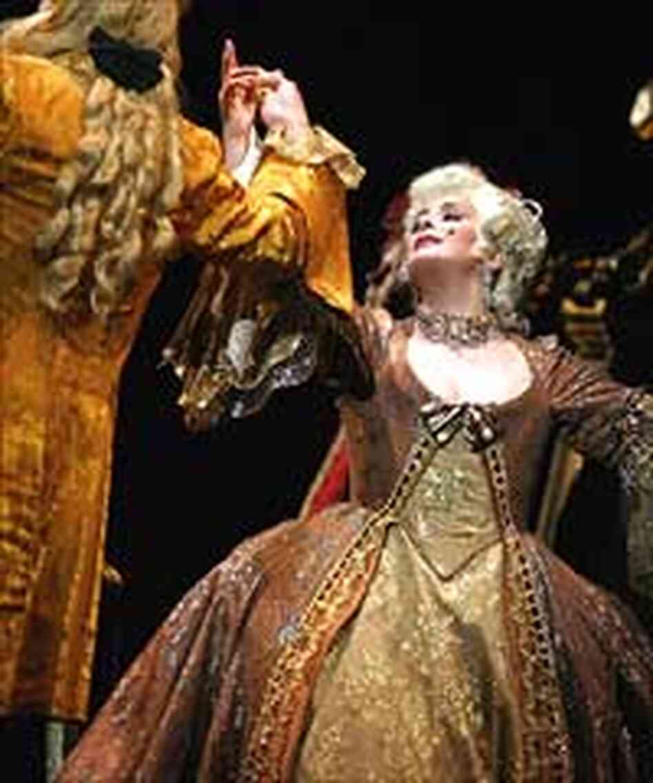 Veronica Villaroel as Manon Lescaut Veronica Villaroel as Manon Lescaut