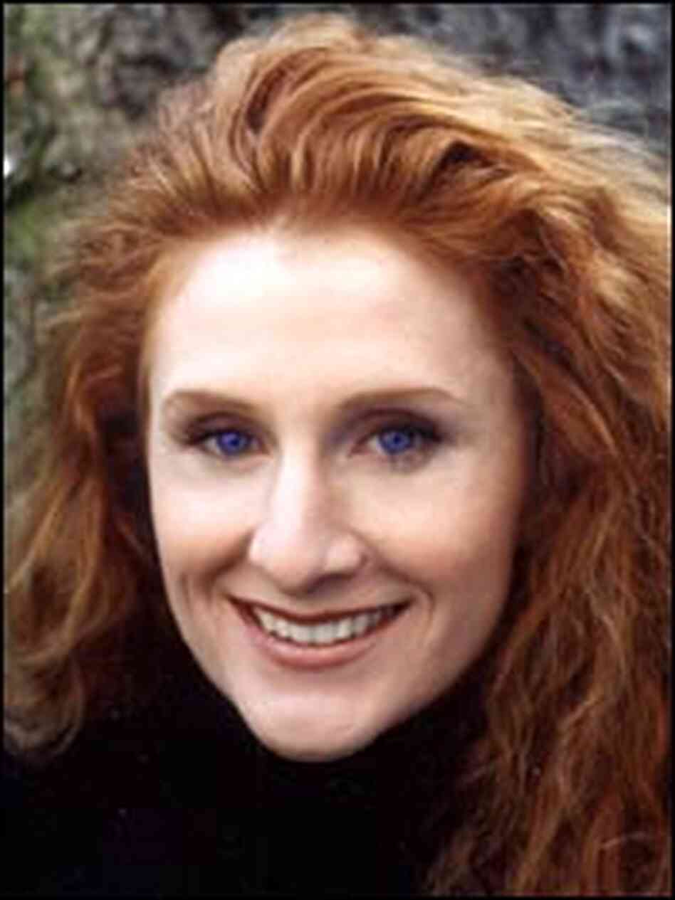 Soprano Laura Claycomb Soprano Laura Claycomb