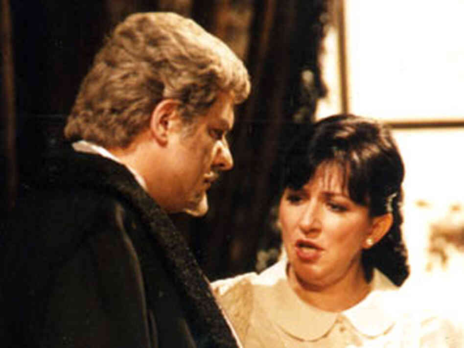 Zeljko Lucic and Krassimira Stoyanova in 'La Traviata' Zeljko Lucic and Krassimira Stoyanova in 'La Traviata'