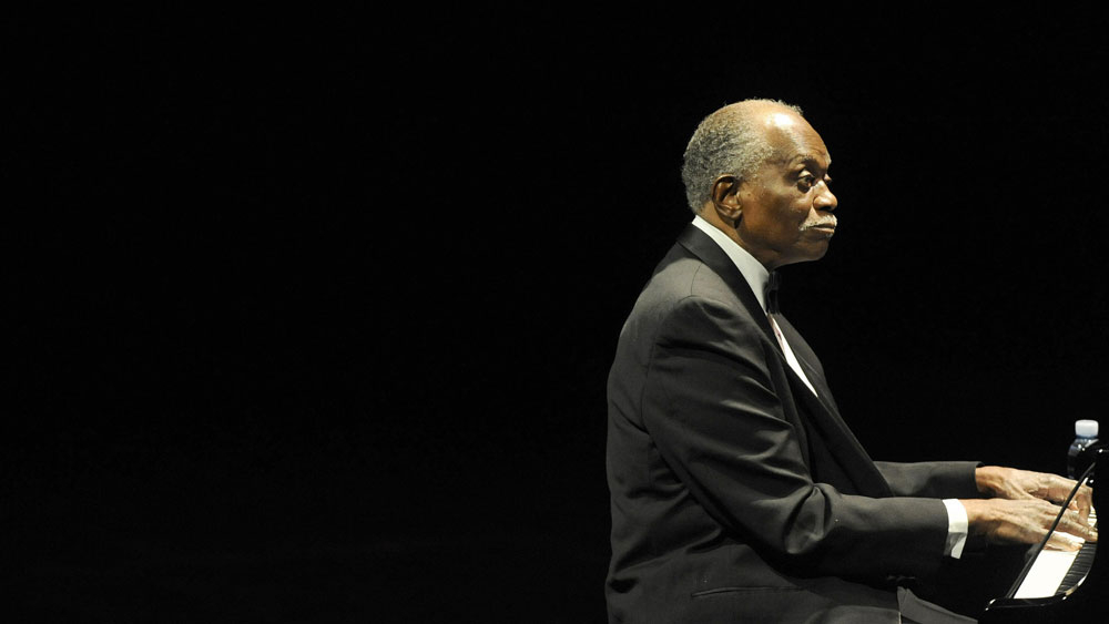 Remembering Hank Jones, 'The Dean Of Jazz Pianists' : NPR