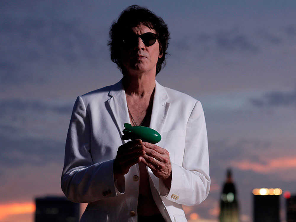 Dwight Twilley's 'Green Blimp' Blissful, Emotive Pop NPR