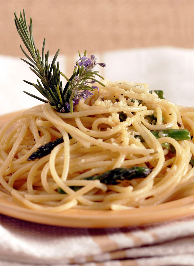 Recipe Rosemary Spaghetti With Roasted Asparagus NPR