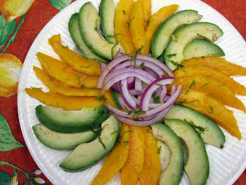 Ensalada De Aguacate Y Mango (Avocado And Mango Salad)