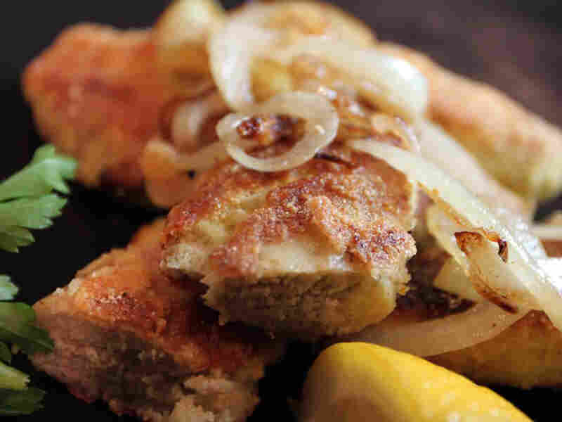 Sauteed White Perch Roe With Onions And Garlic