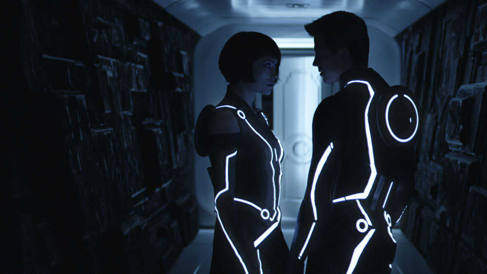 Movie Review - In 'Tron' Reboot, A Dubious Legacy Re-Digitized : NPR