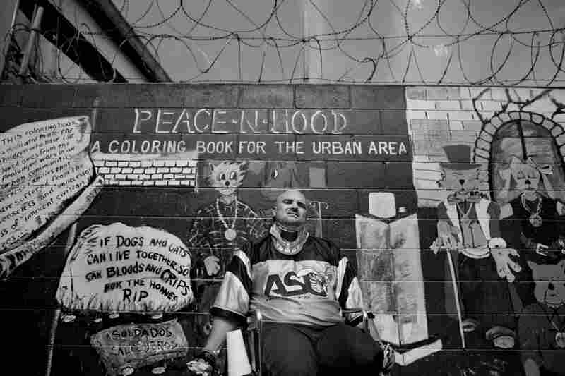 How Do You Photograph Skid Row? The Picture Show NPR