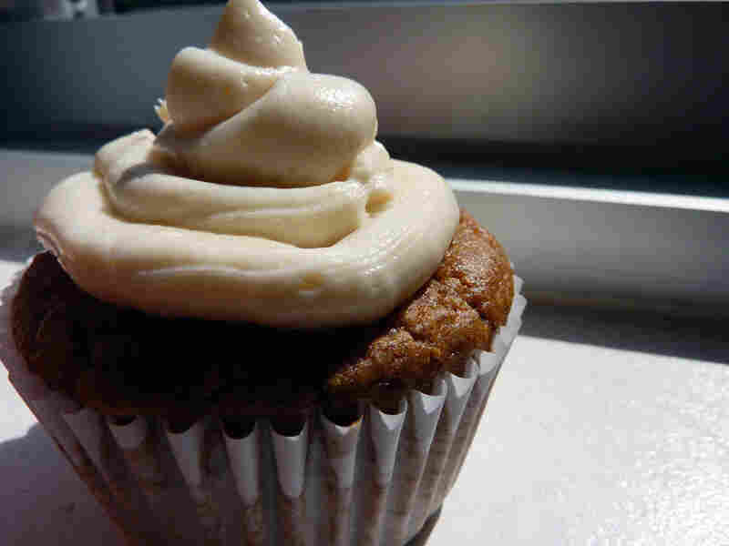 Pumpkin Cupcakes With Cream-Cheese Frosting