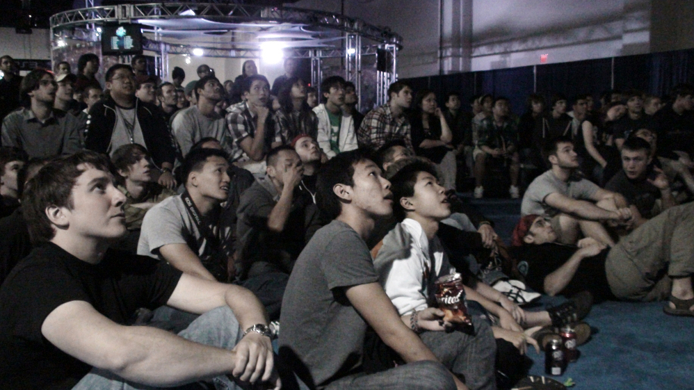 Starcraft II fans watch the ESPN-style live commentary at MLG D.C. (NPR)