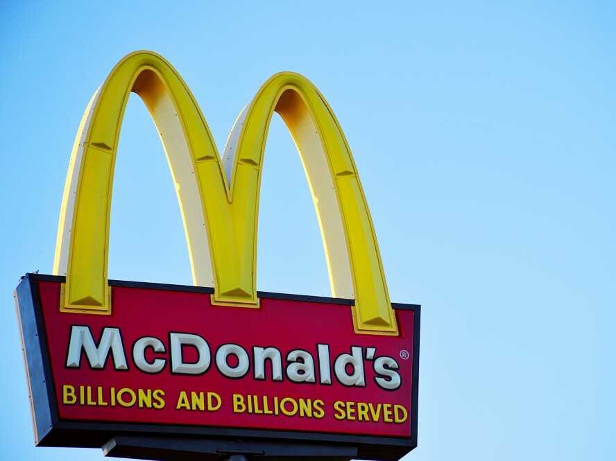 Why McDonald's, Harley Davidson & Verizon Borrowed Money From The Fed ...