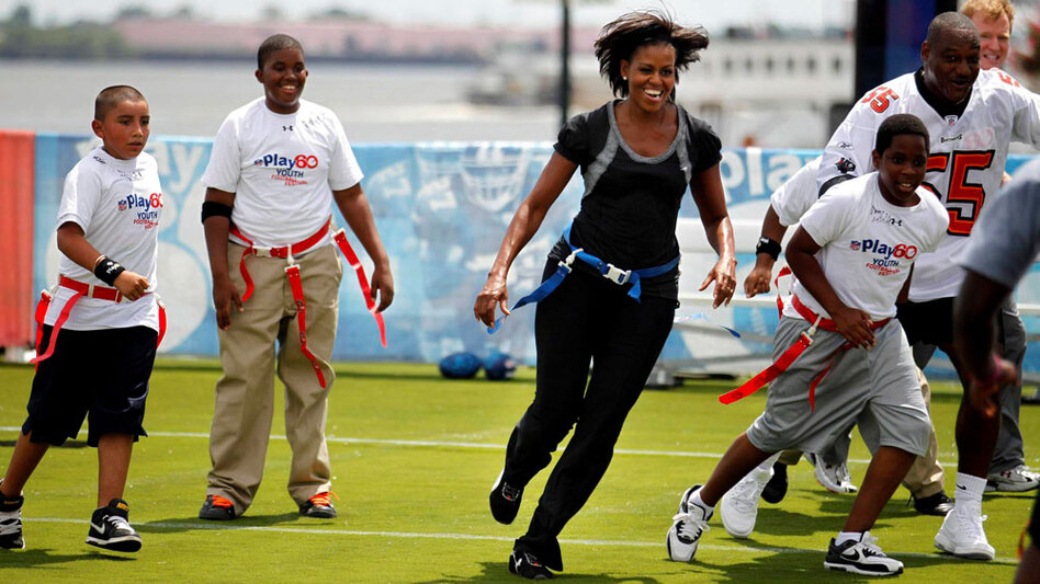 a look at michelle obamas fight in the battle against obesity in america a look at michelle obamas fight in the battle against obesity in america