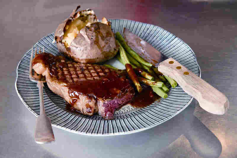 Date Steak