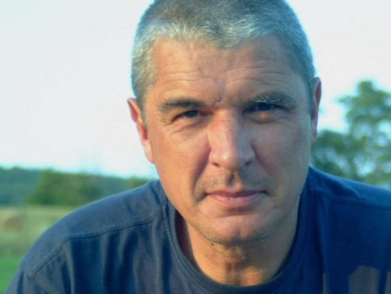 A Weird, Wonderful Ramble Through 'Other Europe' 1 Born in Warsaw, Poland, Andrzej Stasiuk is an acclaimed poet, journalist and literary critic.