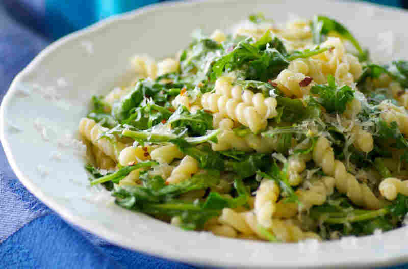 Creamy Mascarpone Cheese And Wild Arugula Pasta