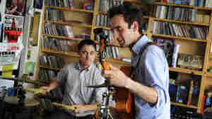 Julian Lage Trio: Tiny Desk Concert