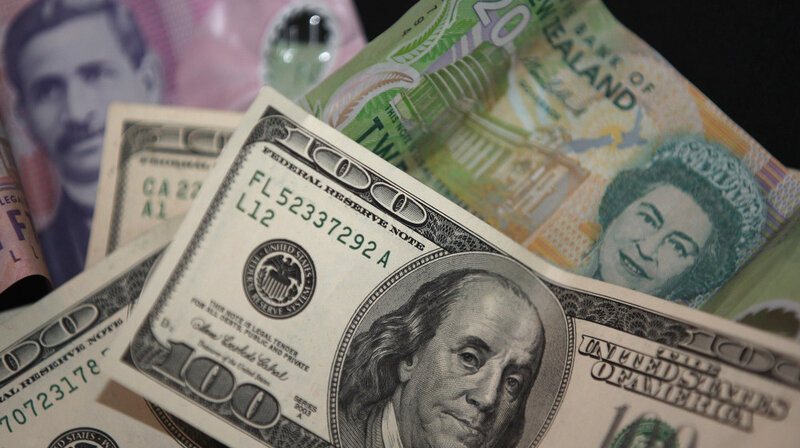 how-does-counterfeit-money-affect-the-economy-and-society-regali-gifts