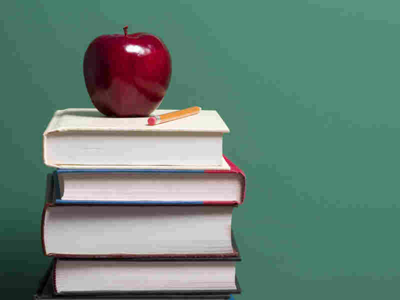Apple and Books