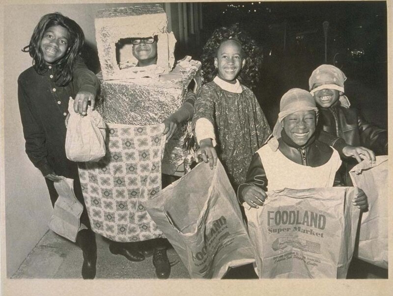 71 Vintage Halloween Costumes That Will Give You Nightmares