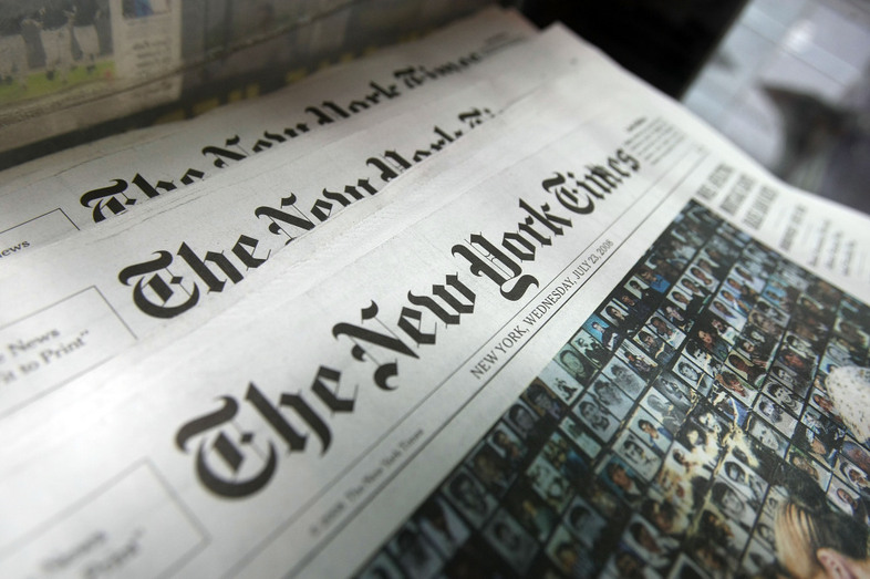 <p>"We are entering a golden age of journalism," says David Carr of <em>The New York Times</em>. "I look at my backpack ... and it contains more journalistic firepower than the entire newsroom that I walked into 30-40 years ago."</p> (Mario Tama/Getty Images)