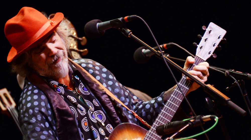 The Chandler Travis ThreeO On Mountain Stage NPR