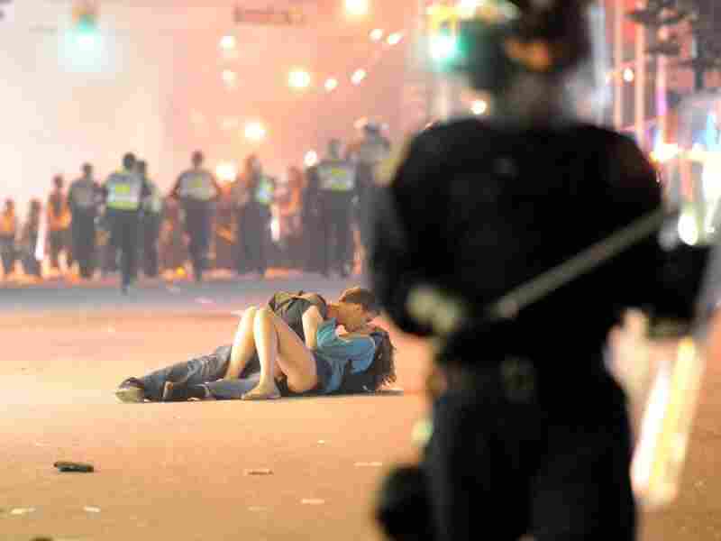 The photo that has folks fascinated.