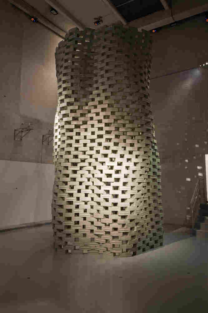 The tower created by the Flight Assembled Architecture project.