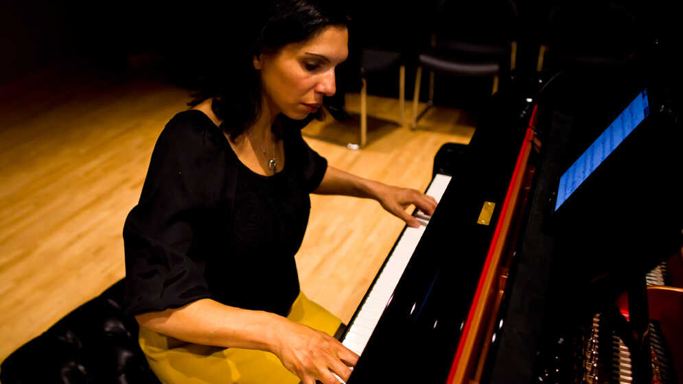 Lara Downes' New Viewpoints On Old Variations