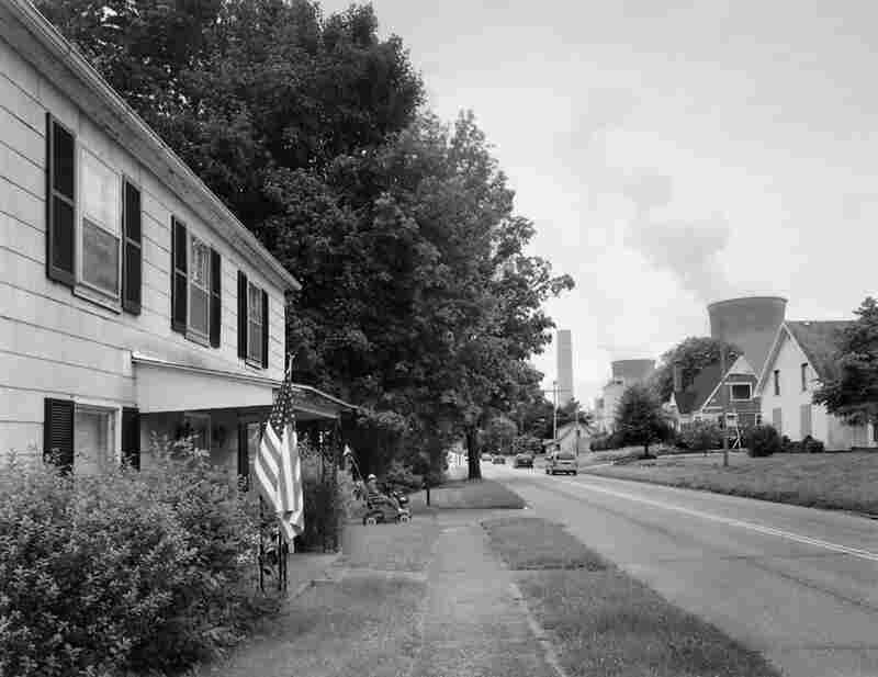 Helen Preston's home from Route 7, 2003