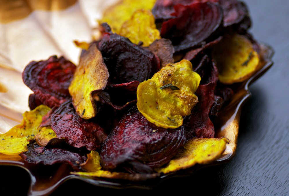 Simple Salted Beet Chips