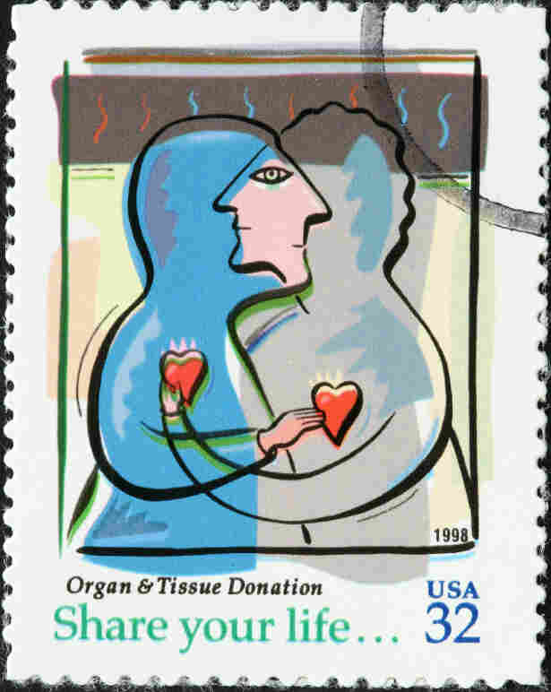 A U.S. postage stamp from 1998 promotes donations of organs and tissue for transplant.