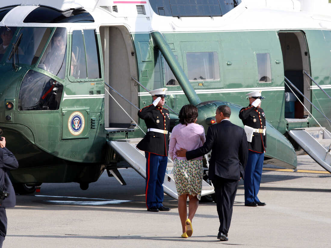 President Obama and first lady Michelle Obama board Marine One at John F. Kennedy International Airport in New York on Thursday. The Obamas were in New York for fundraisers and a tour of One World Trade Center.