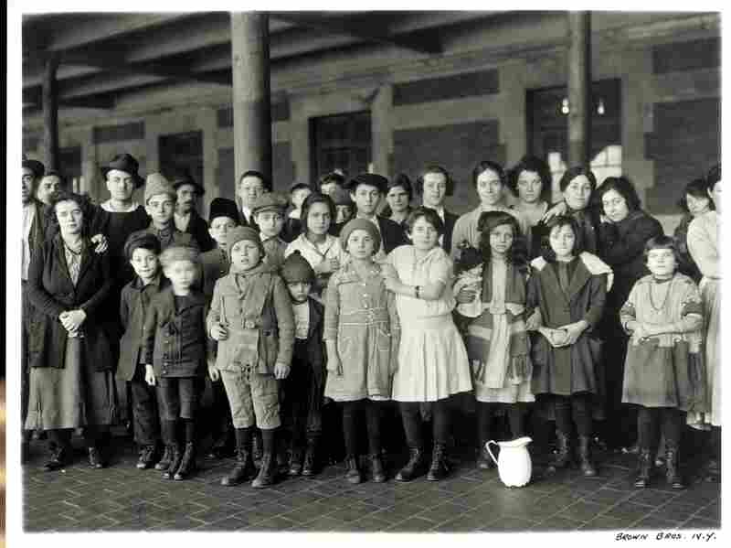 Wong Lan Fong, like many Chinese immigrants, came through Angel Island in California. Here, immigrant children pose for a photo at Ellis Island.
