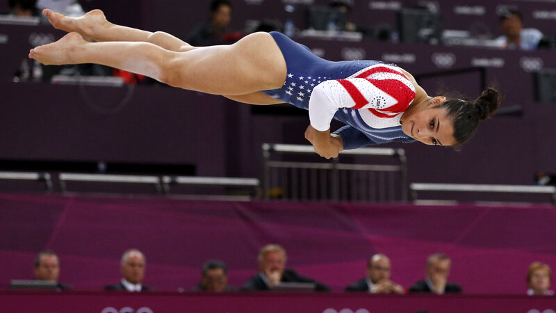 London 2012 Aly Raisman Becomes First U S Woman To Win