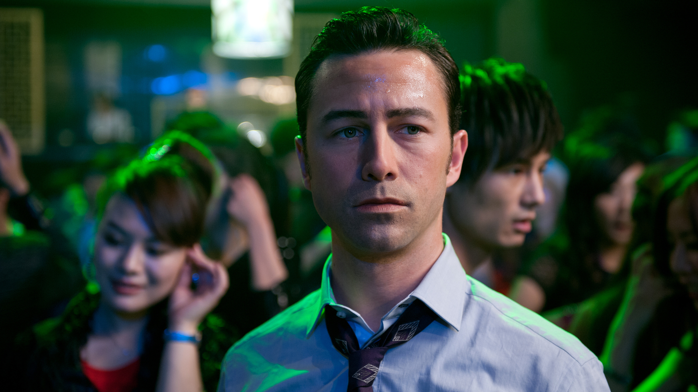 Movie Reviews - 'Looper' - Time And Crime, Thoroughly Crossed Up : NPR