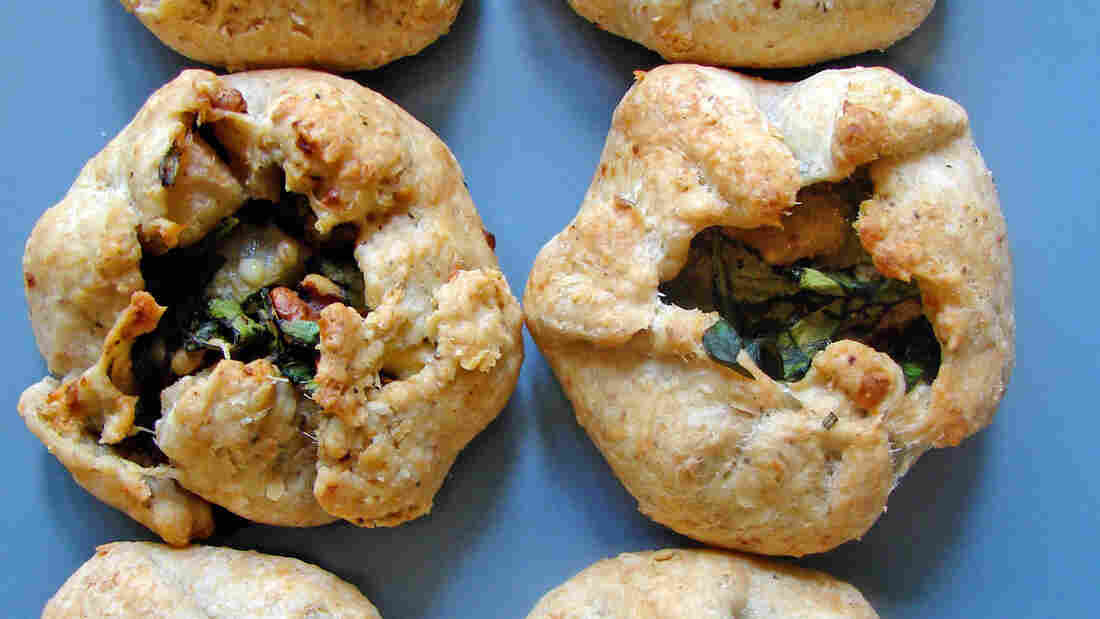 Small Galettes With Spinach, Pear, Blue Cheese And Rosemary
