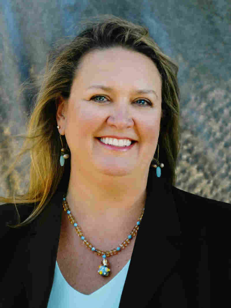 Debbie Elliot 2010